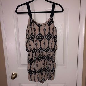 Ran and black printed romper